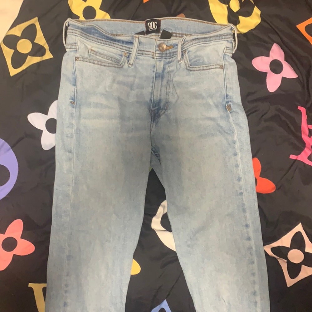 Light skinny jeans